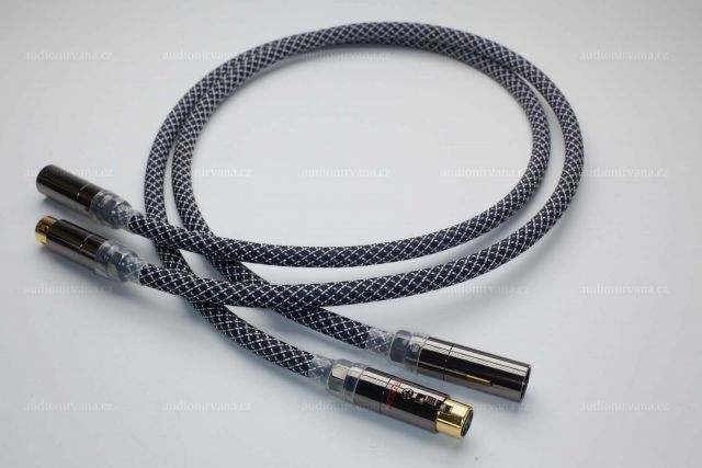 Neotech NEI-1001 UP-OCC Silver interconnect XLR cable/ Rhodium NEX-OCC
